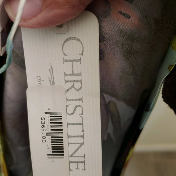 Slik Short Robe - Picture 4 of 4